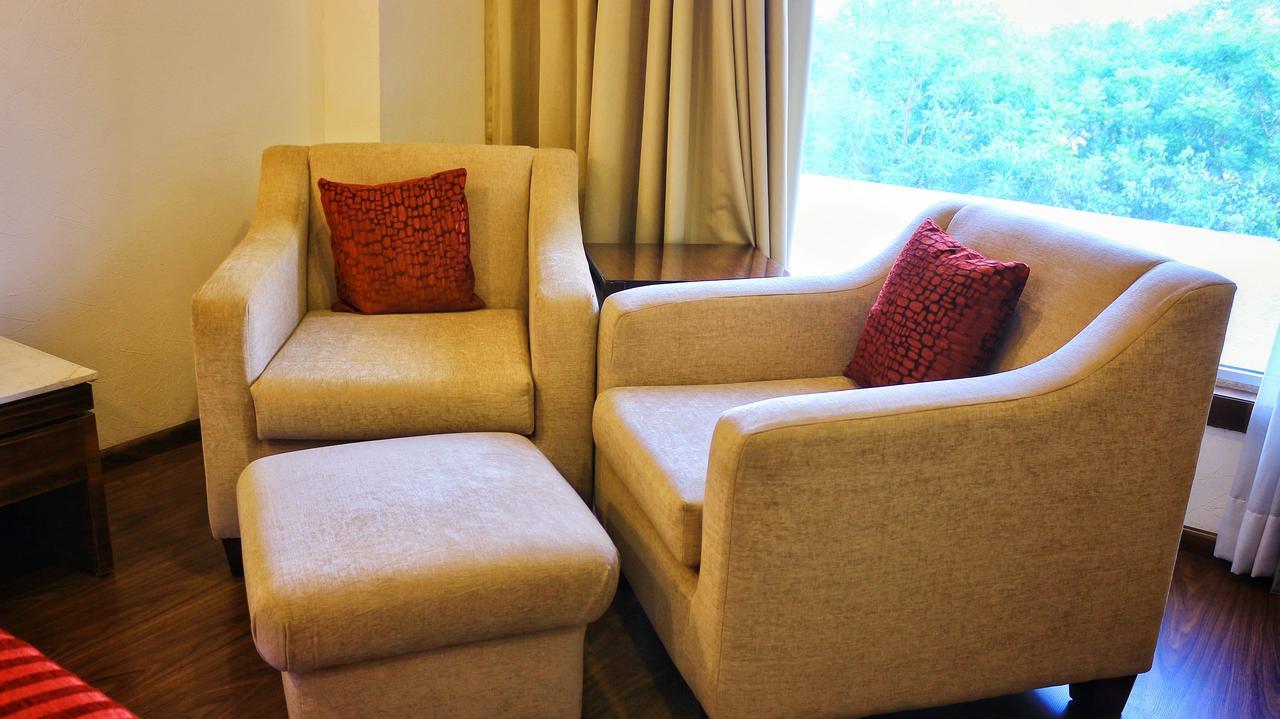 City Park Resort Bahādurgarh Buitenkant foto